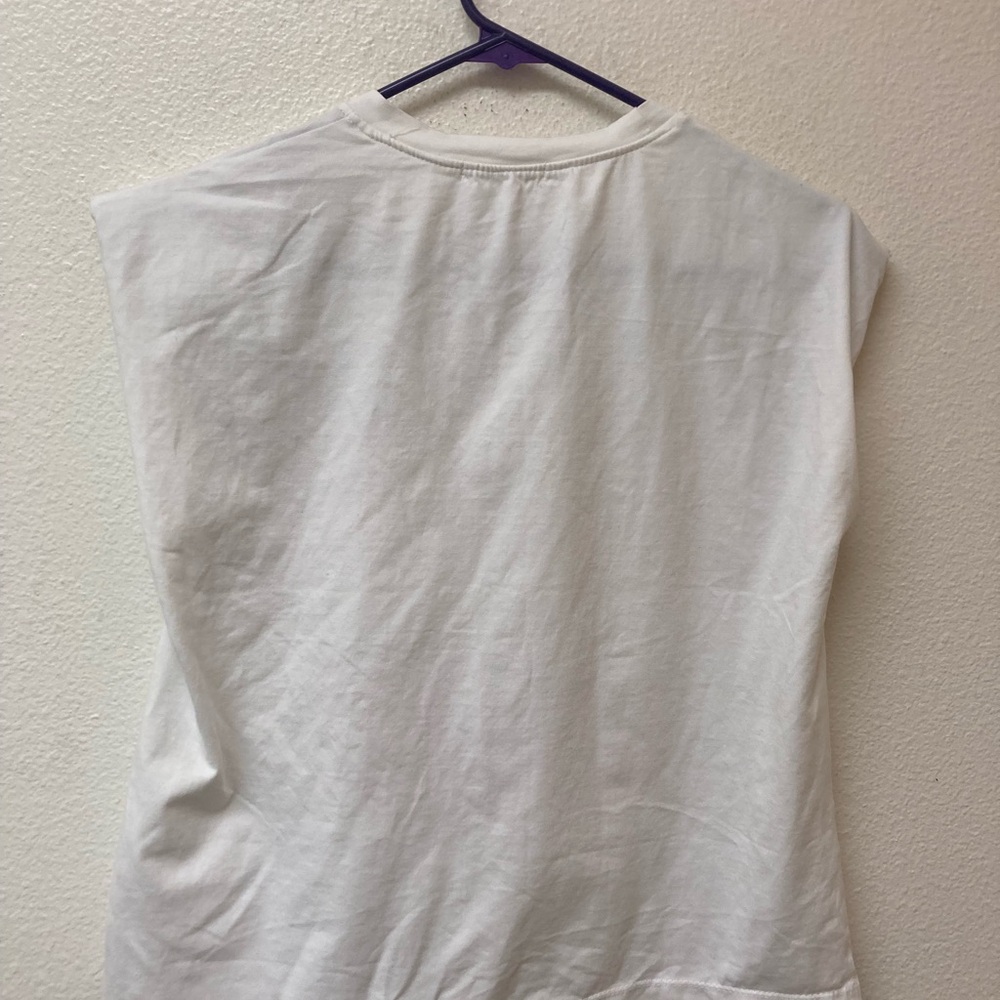 LAVENDER Celine Paris Capped Sleeves T Shirt (M) - Picture 6 of 6